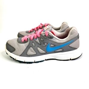 Nike Revolution 2 Running Shoes Womens Size 8 Sneakers